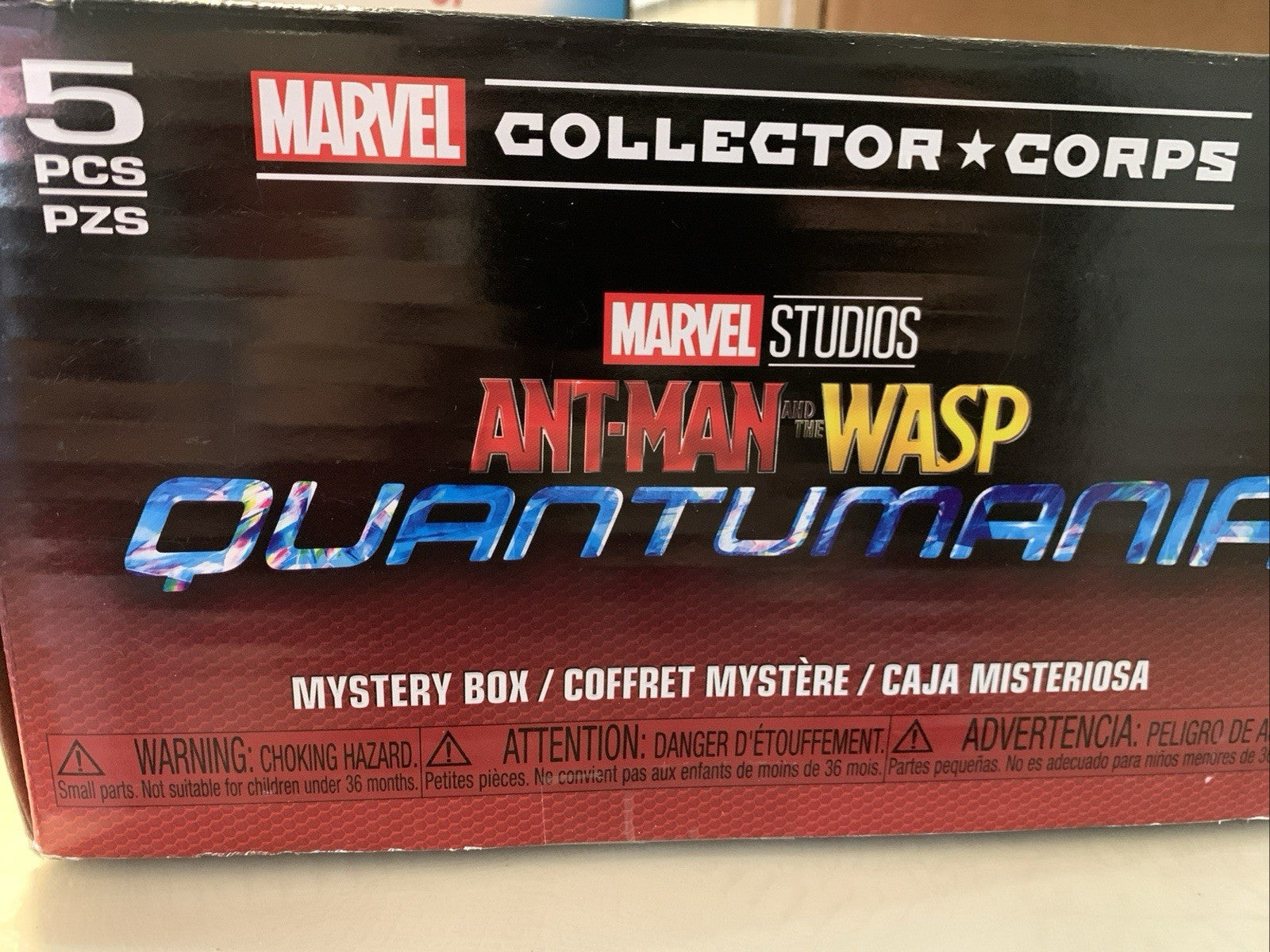 Funko POP! Marvel Collector Corps Ant-Man & The Wasp 5 Pcs Mystery Box Shirt XL1