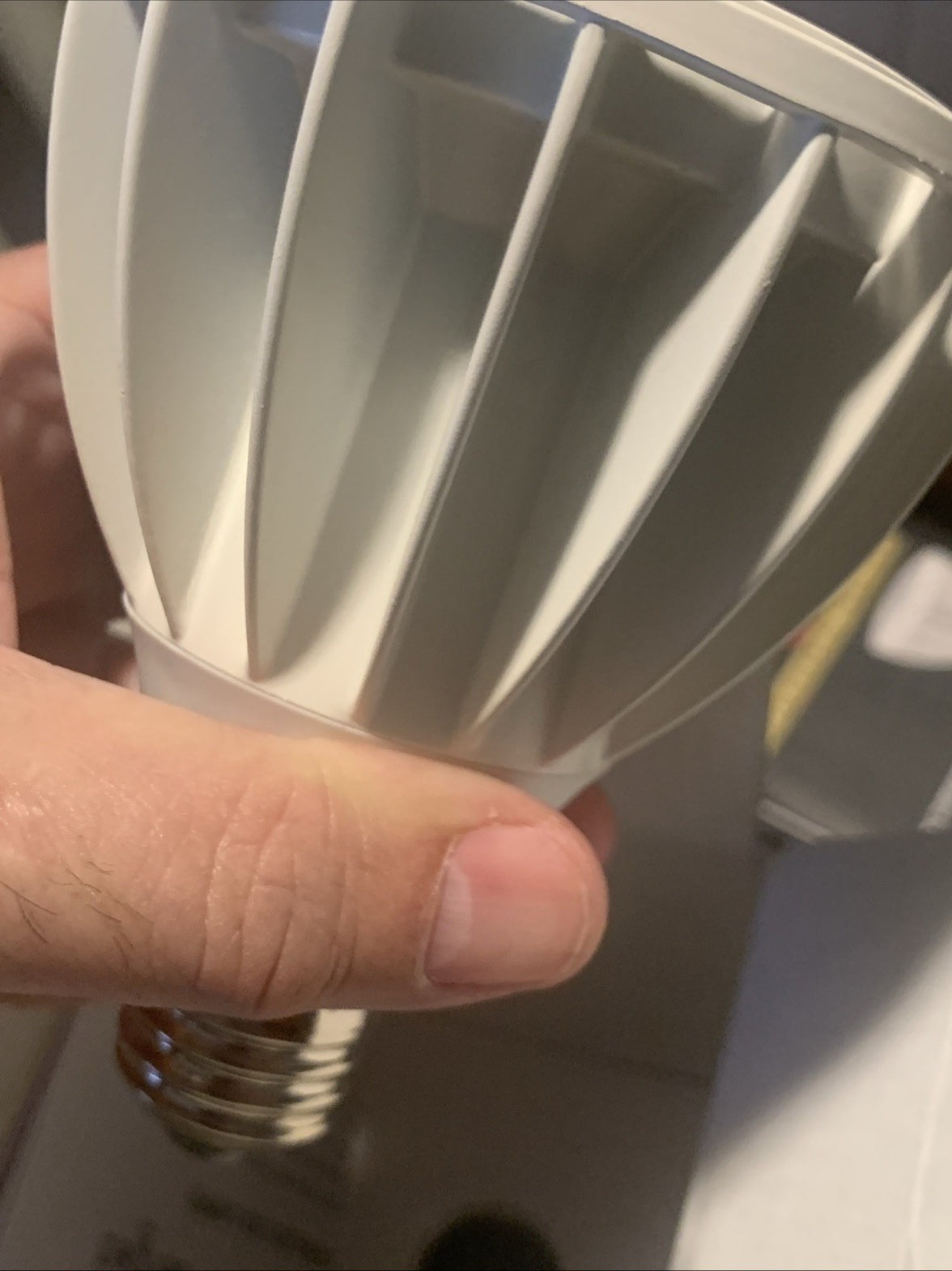 Sengled LED PAR 33W High Output E26 (Std Screw) Base 3000K 22+ Year’s Of Life6