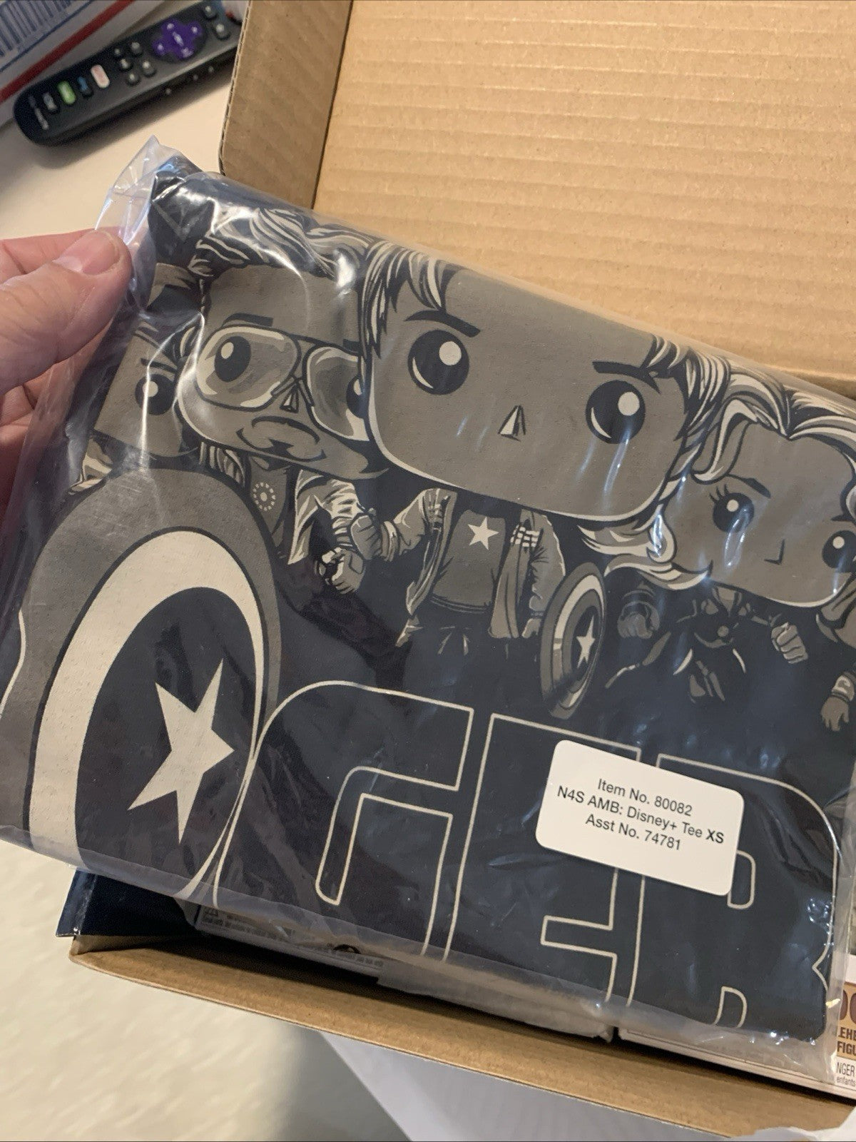 Funko Pop Moon Knight Kevin Disney+ Marvel Collector Corp Box XS Shirt10