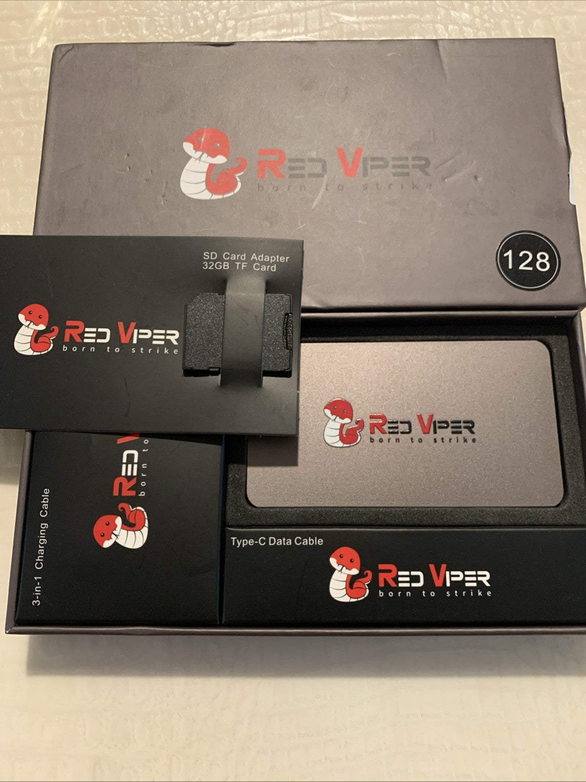 Red Vsper Born To Strike RV-128 SD Adapter 32 GB TF Card Sealed0