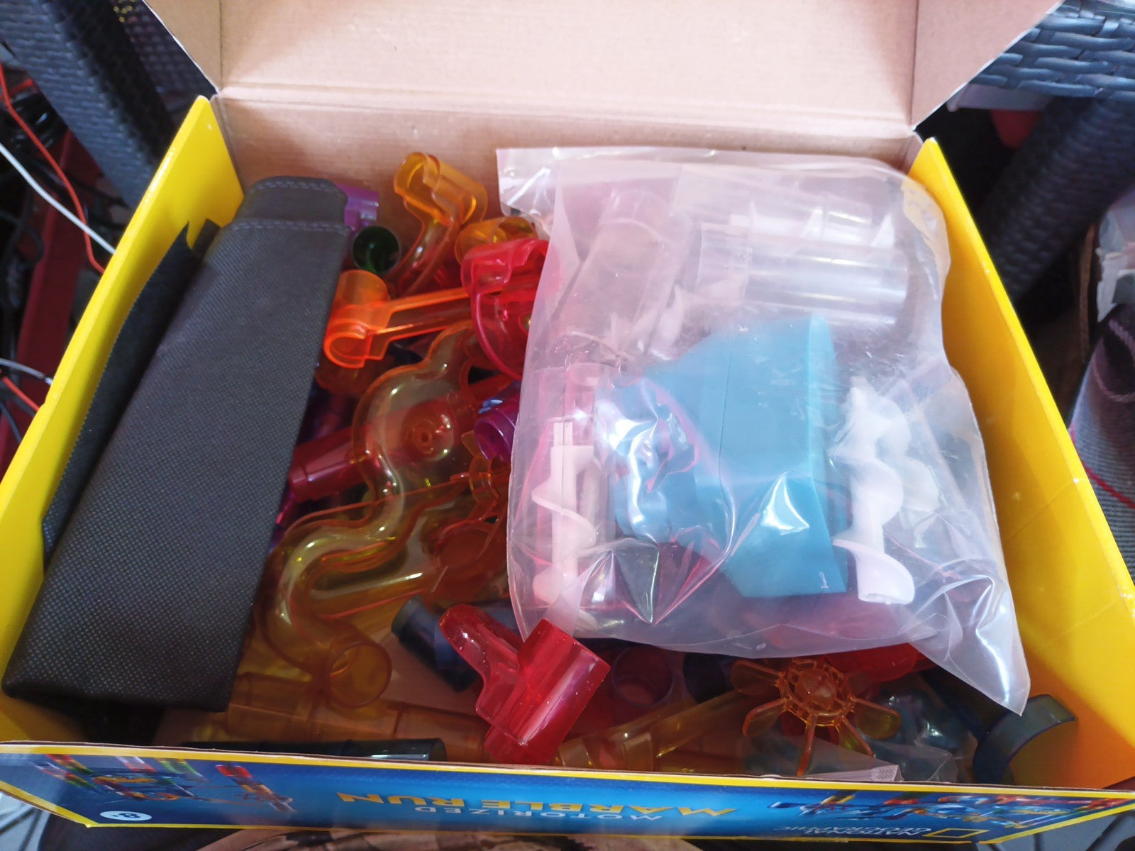 National Geographic Motorized Marble Run 150 Piece STEM Toy Spiral Elevator4