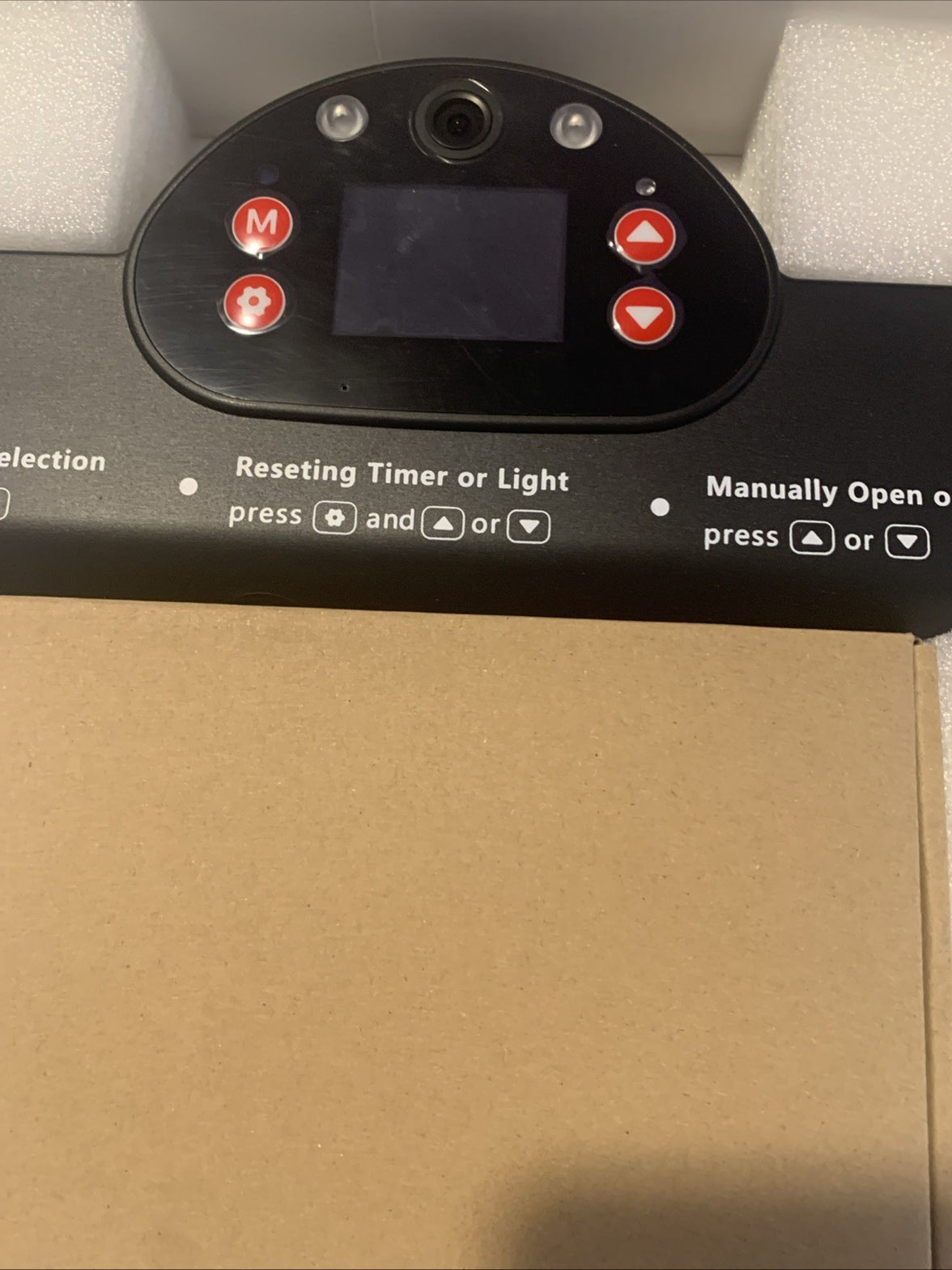 Solar Powered Automatic Chicken Coop Door with Timer/PIR Sensor Modes8