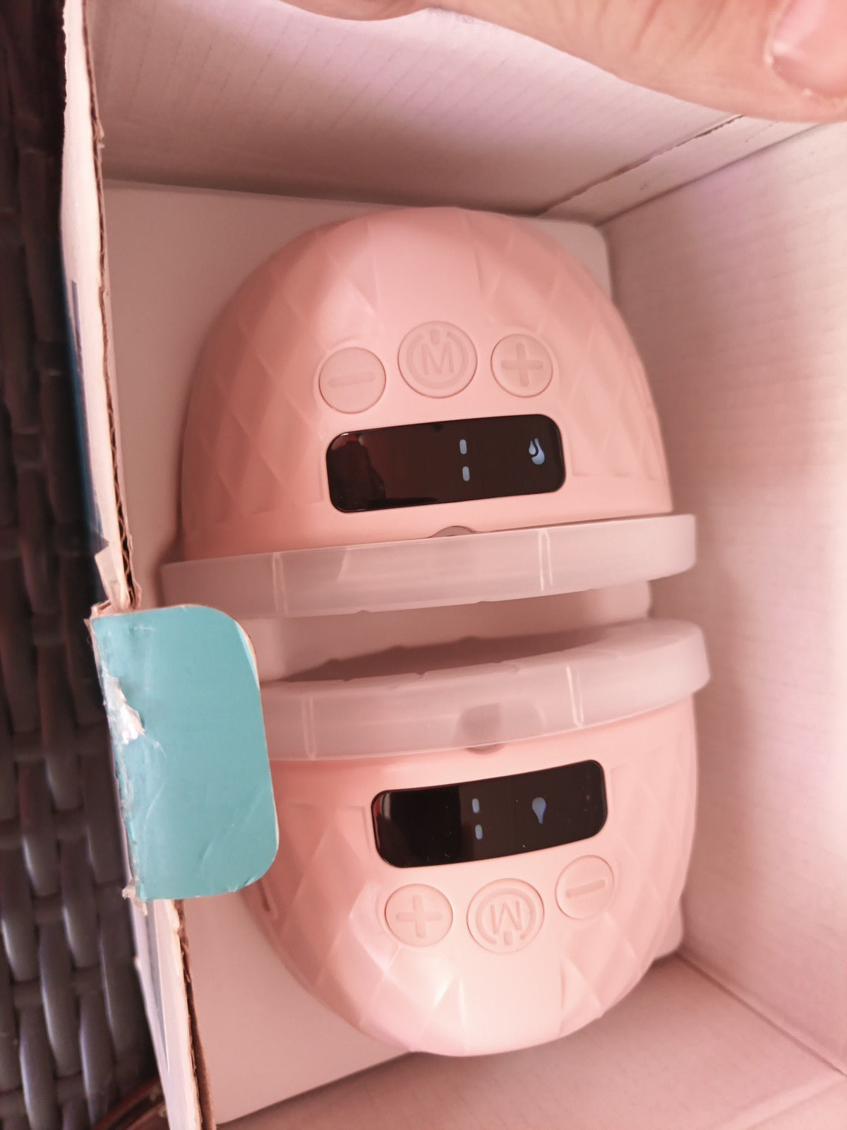 Paruu P10 Hands-Free Breast Pump Wearable Open Box New 2