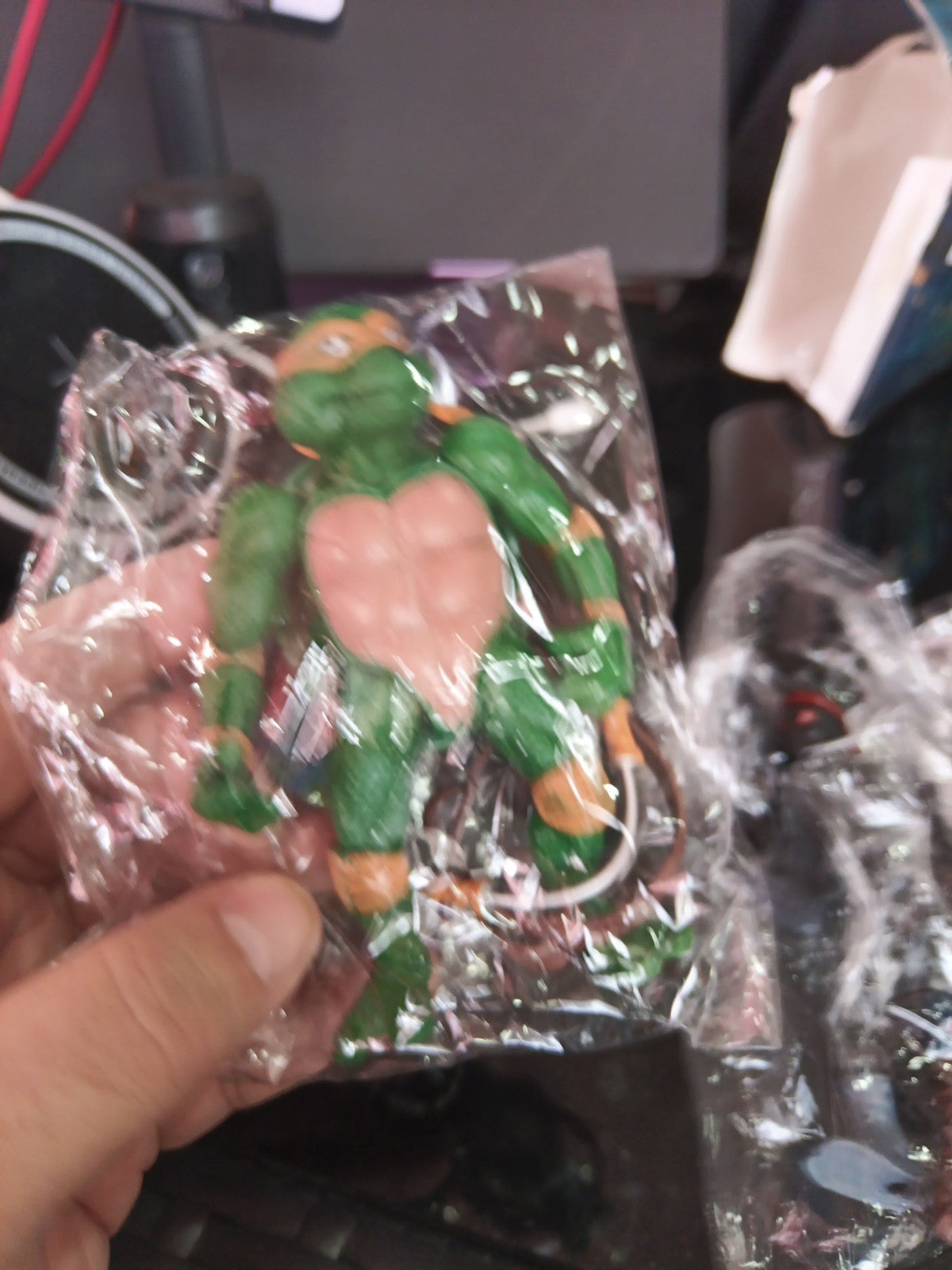 NEW  6 Teenage mutant ninja turtles toys bundle 4.5 inches high-quality 14