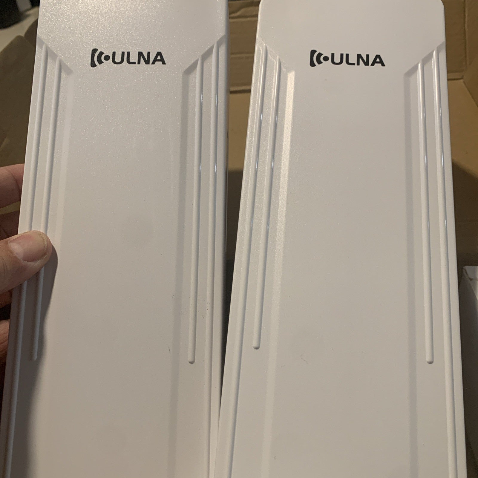 ULNA is a wireless bridge with a maximum wireless data rate of 1000 Mb17