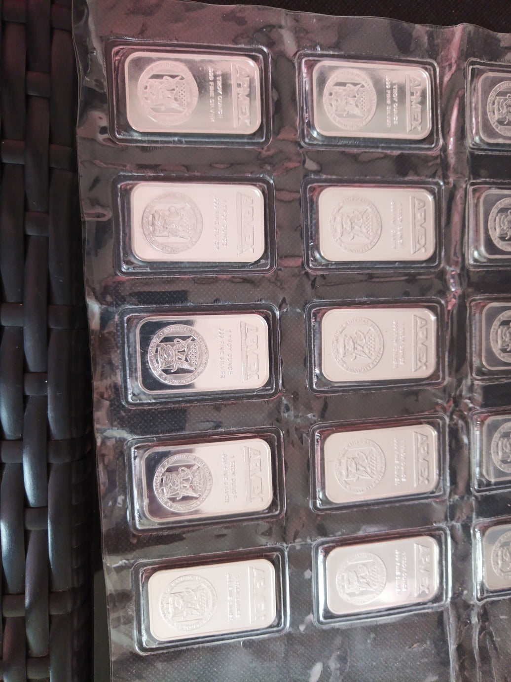 1 oz APMEX Silver Bar (Lot of 10)0