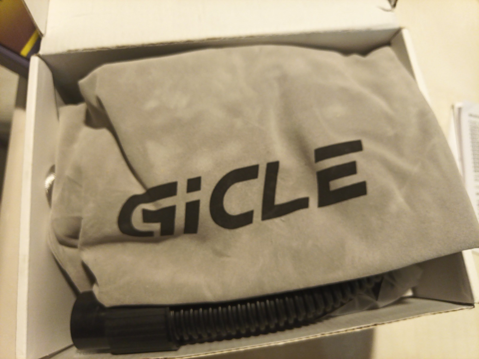 Gicle Electric Air Pump With Digital Display And Up To 60 Psi Ap-833-H Brand New4