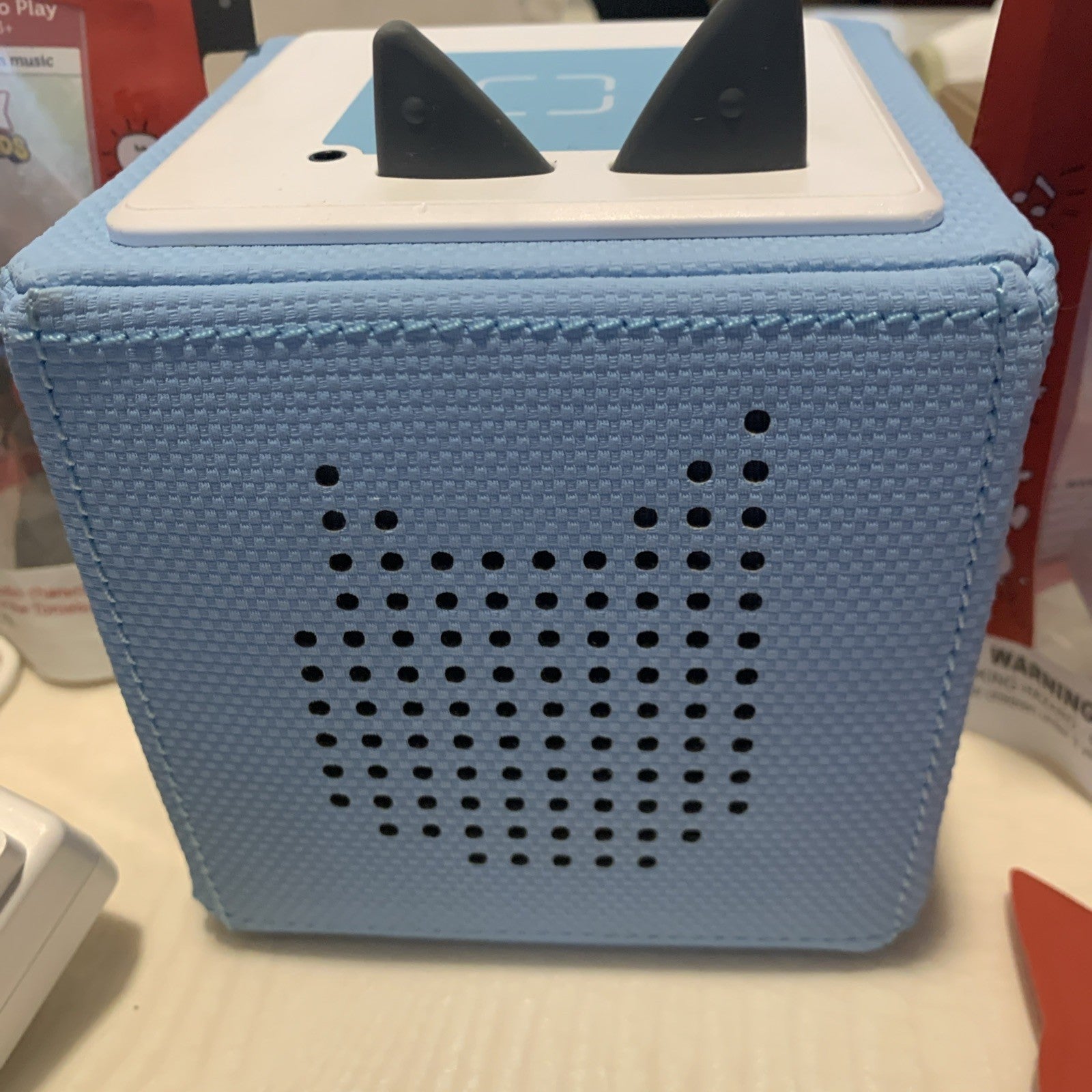 Tonies Toniebox Audio Box Player Light Blue No Box With 4 Tonies Figures See Pic7